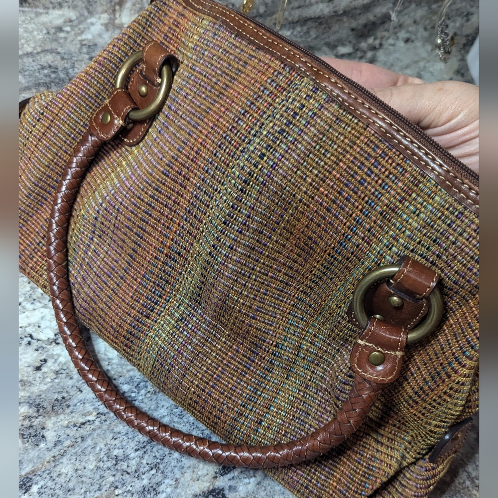 Vintage fossil shoulder bag
